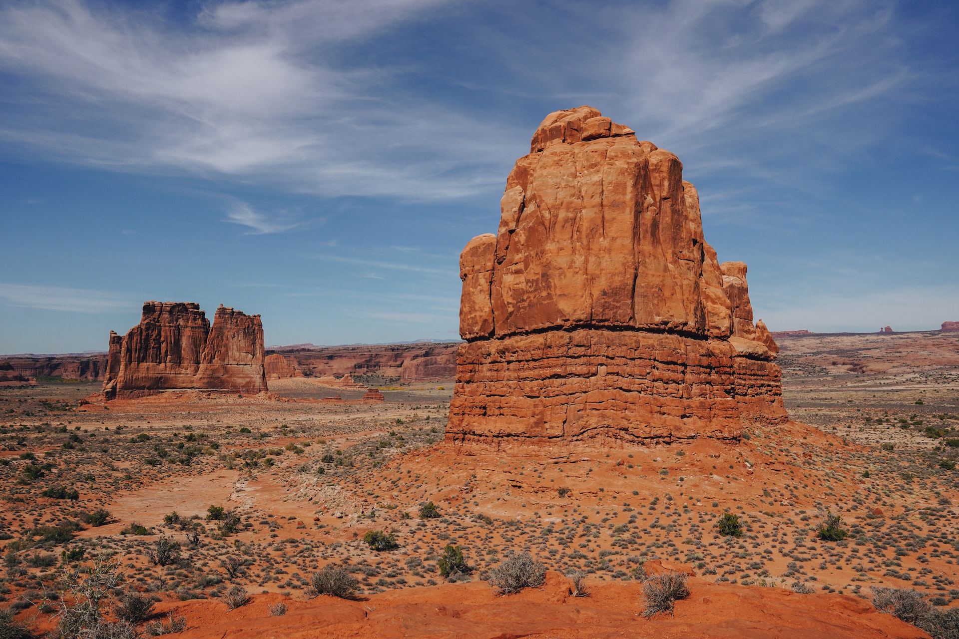 Explore the Stunning National Parks of Utah: Travel Guide