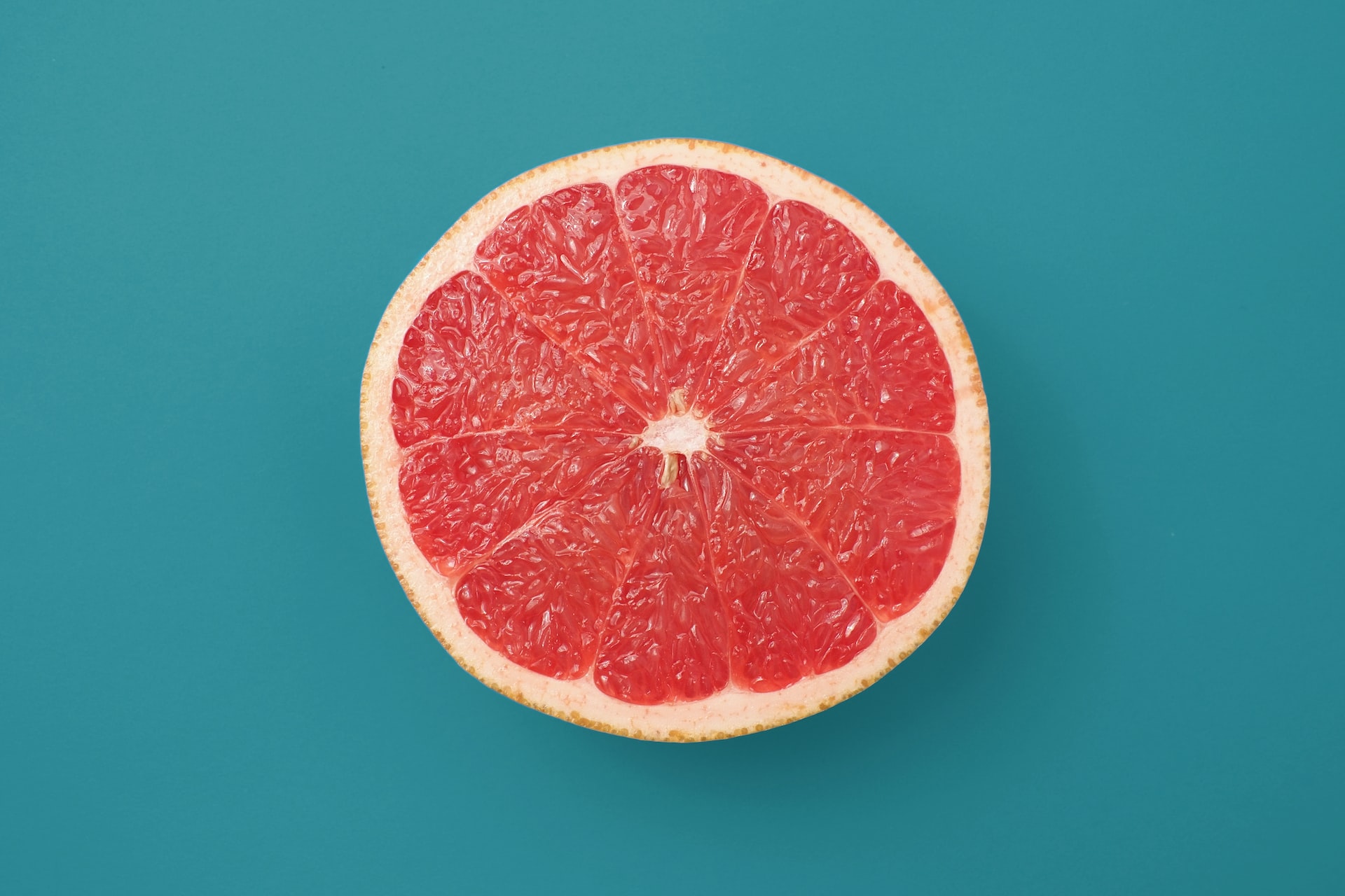Grapefruit: A Versatile and Nutritious Fruit for Cooking and Snacking