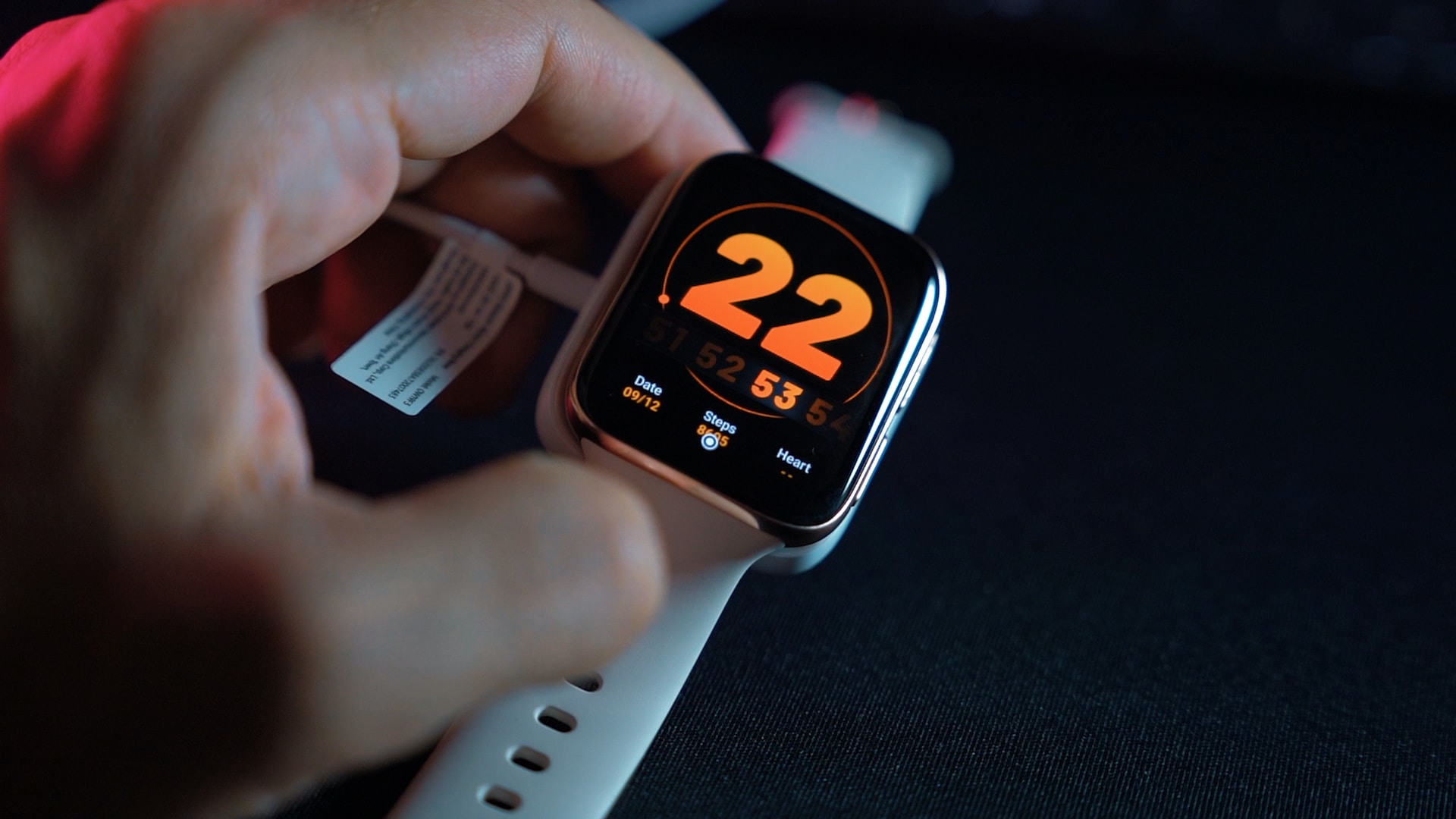 Smartwatches: Advantages, Disadvantages, and Things to Consider Before Buying