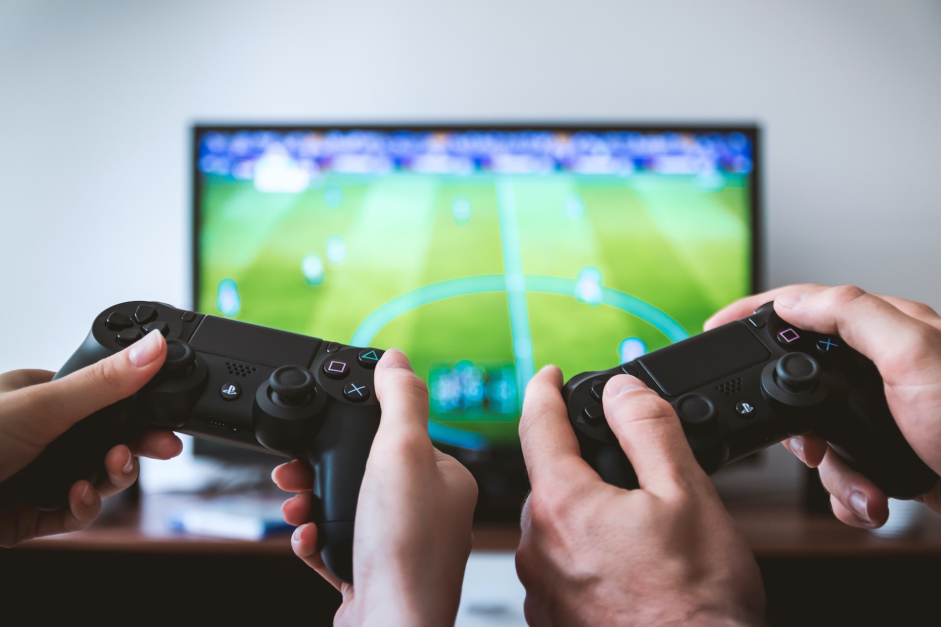 The Importance of Cloud Hosting for Online Gaming and Esports