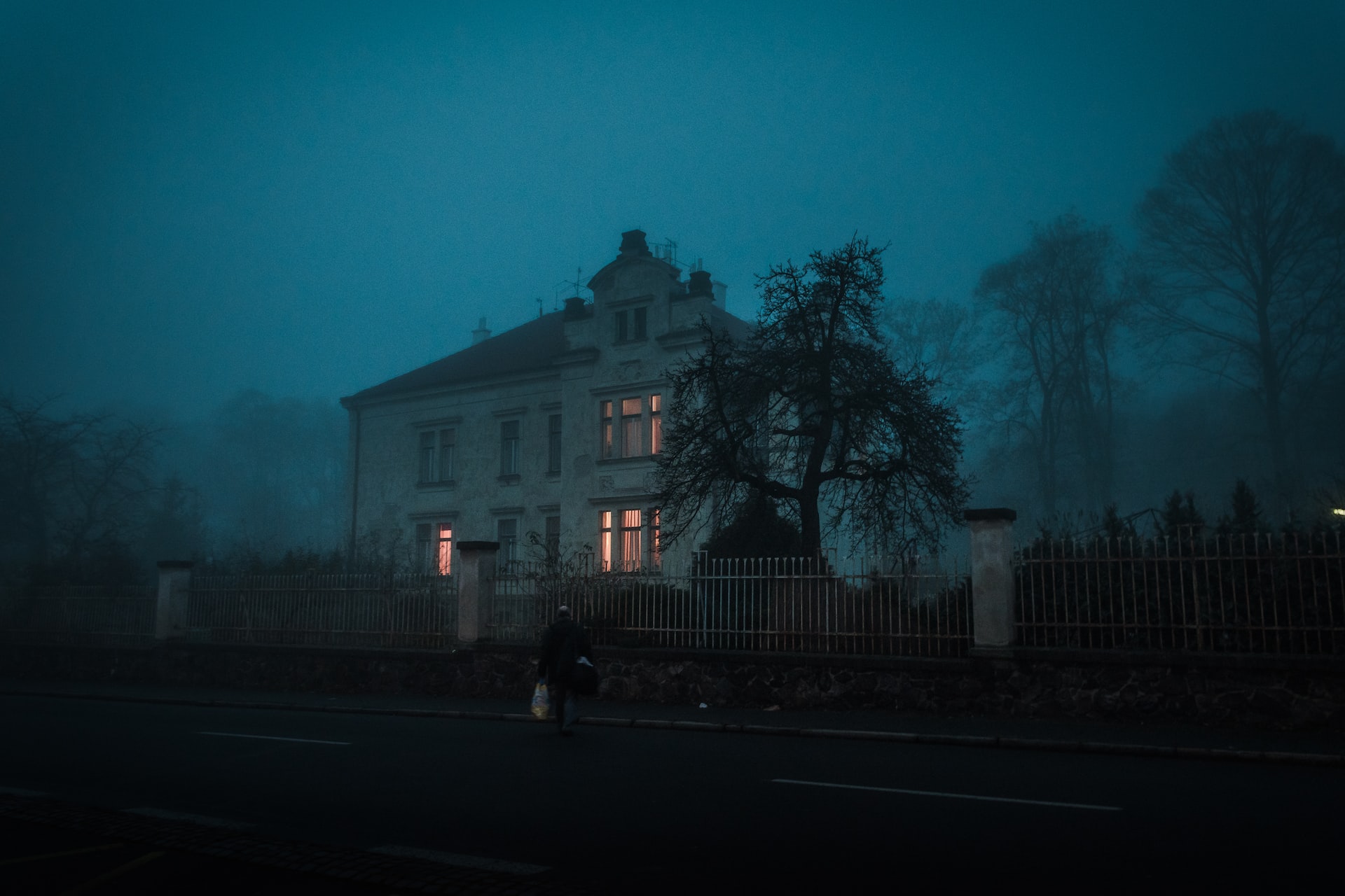 The Truth About Haunted Houses: 20 Shocking Facts