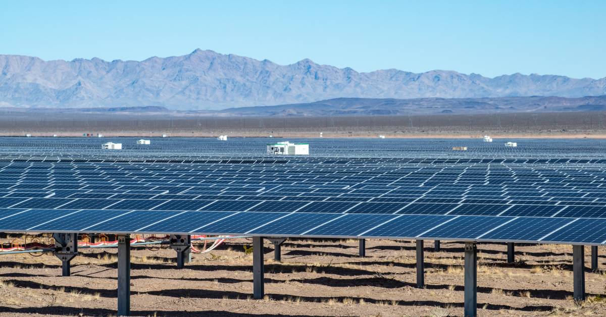 5 Important Components of a Solar Project